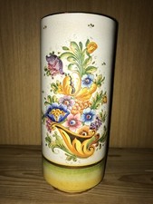 Vaso in ceramica Gialletti GP Deruta decorato a mano
