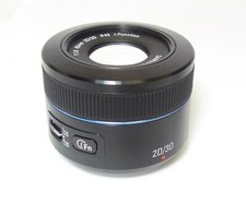 Samsung NX 45 mm f/1.8