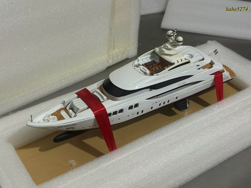 Modellino barca superyacht