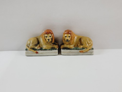 Coppia statuine stile - statuine,