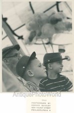 Ragazzi Modellini Spettatori