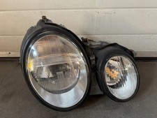 Faro proiettore anteriore