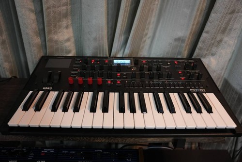 Korg modwave sintetizzatore
