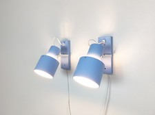 Coppia di lampade da parete azzurre fatte a mano: design industriale svedese space age