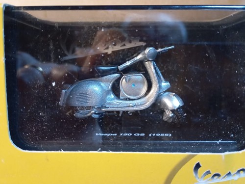Scala vespa 150 gs - 1:32,