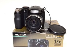 FOTOCAMERA FUJIFILM S2950
