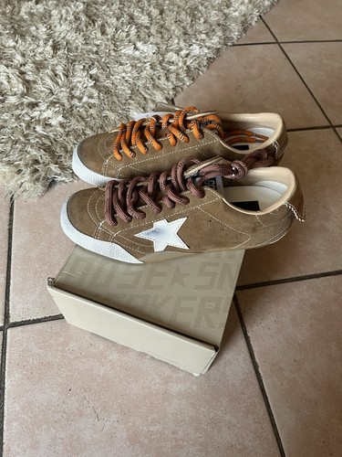 Golden goose true - golden, true-star