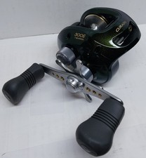 Mulinello Shimano CURADO 300E Baitcasting Mulinello da Pesca in Acqua Dolce/Salata *NUOVO senza scatola*