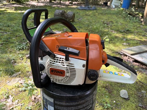 Stihl 026 chainsaw - chainsaw, power