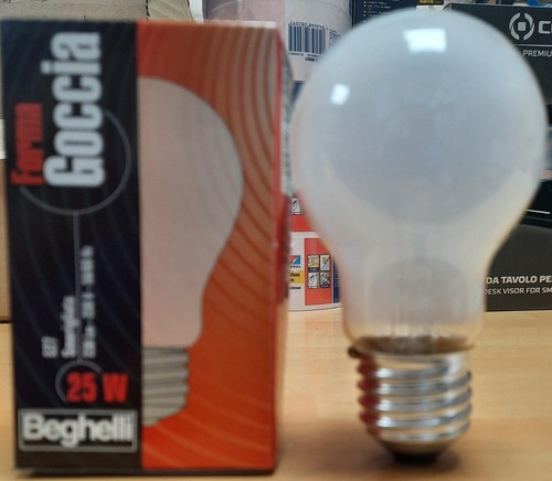 Lampada goccia incandescenza - lampada, a