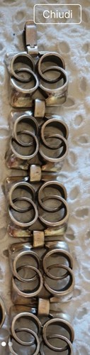 Cerco uno questi bracciali - questi,