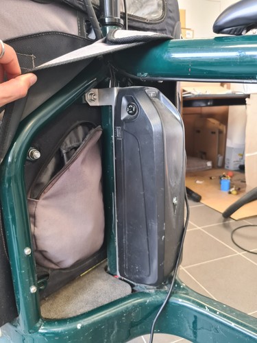 Support batterie bullitt - support,