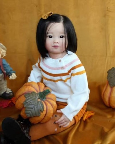 Bambola bambina rinata fatta - , a