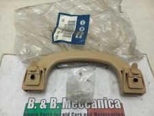 MANIGLIA CORTESIA ANTERIORE