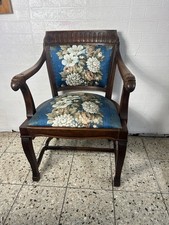 1 Poltrona con braccioli