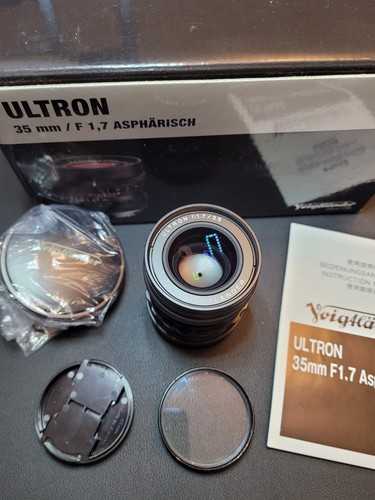 Voigtlander ultron 35mm 7 - ultron, f1.7