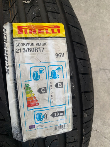 Pirelli estiva 215 r17 - 215/60,