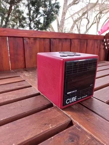 German vintage red - , cube
