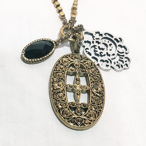 Collana pendenti annodati - 3, a