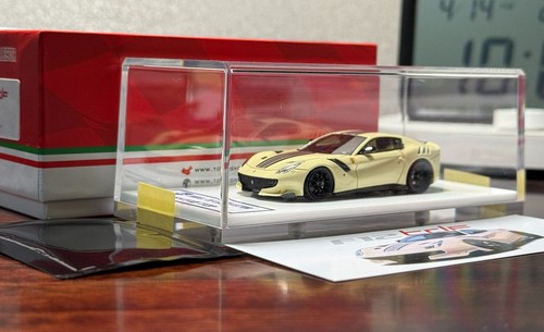 Modellino auto fuelme in - auto, 1:64