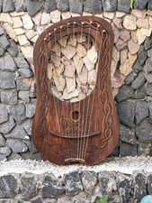 Arpa lira celtica artigianale