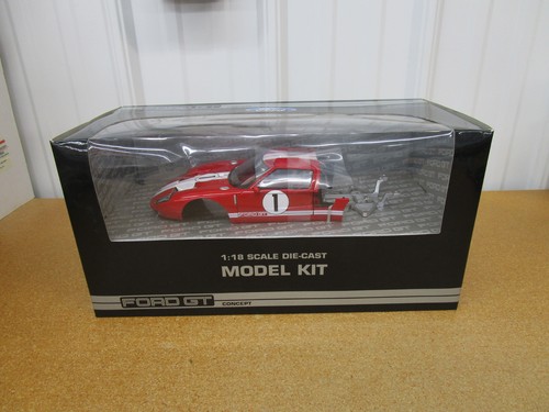 Ford concept 18 2005 - 1/18,