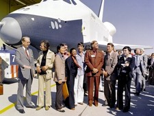 Star Trek Cast Next To Space