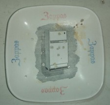 VECCHIO POSACENERE IN MELAMINA