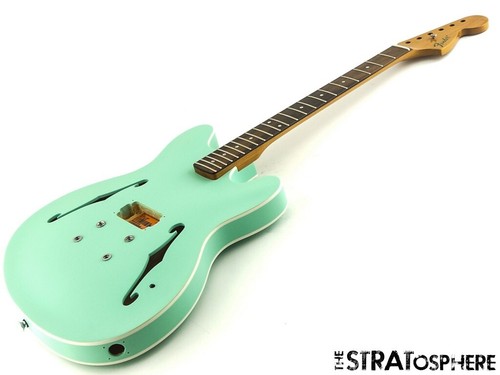 Fender tom delonge starcaster - fender,