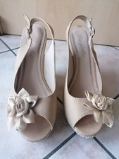 Scarpe donna con zeppa alta