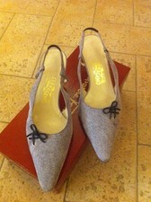 SCARPE FERRAGAMO TAGLIA 7,5 C corrisponde ad un 38 scarso CON SCATOLA ORIGINALE