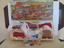 CORGI TOYS GIFT SET 23