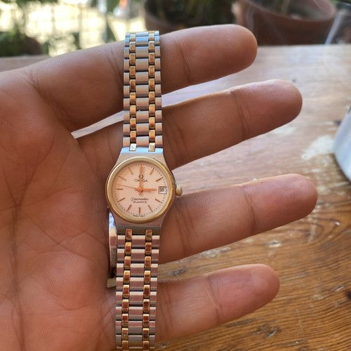 Omega seamaster quartz date - omega,