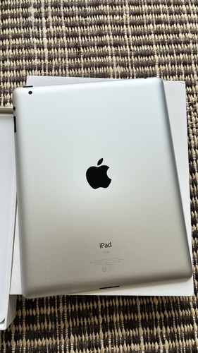 Apple ipad 2011 - 16gb, in