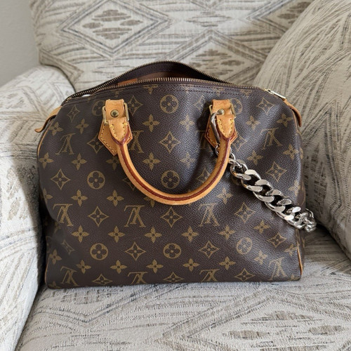 Authentic speedy louis - authentic,