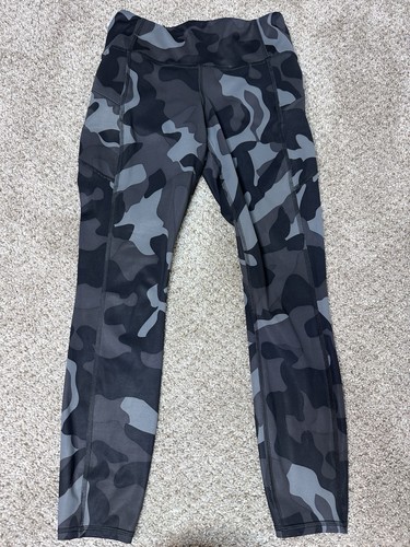 Athleta camo contender - camo,