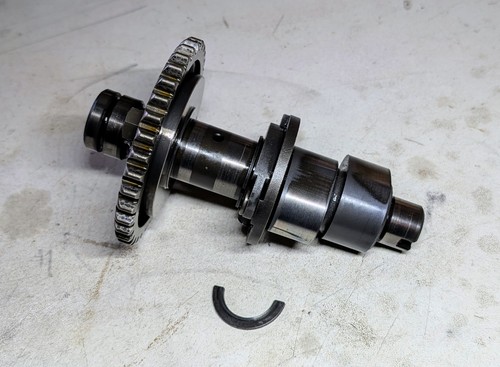 Arbre cames suzuki 650 - xf,