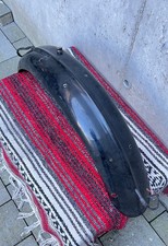 Rear wassell ribbed fender