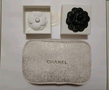 Chanel Trousse Camelia Spilla Set Make Up Beauty Case Pochette Borsa Vip Gift