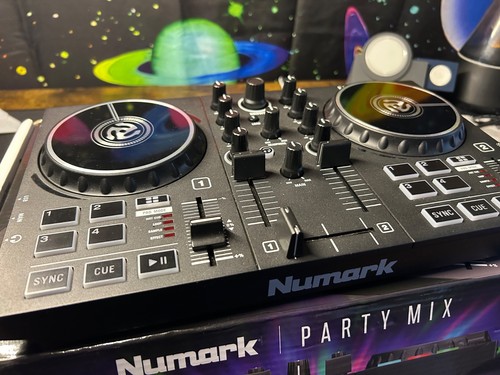 Numark party mix console - party, dj