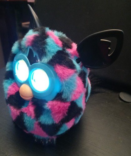 Furby boom geometric fur black - geometric,