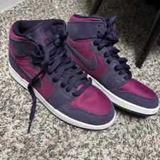 Air Jordan 1 magenta