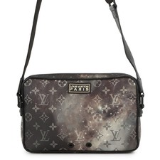 Monogramma Louis Vuitton Alpha