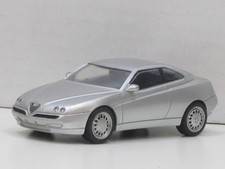 Alfa Romeo GTV in argento