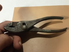 CURIOSE VECCHIE PINZE MADE IN