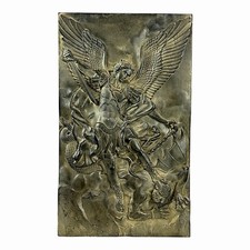 Scultura greca a rilievo in gesso duro Lucifero Moldano Sconfigge San Michele