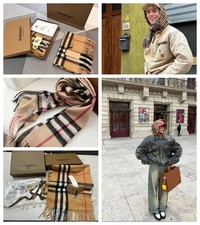 NWT Burberry Nova controlla