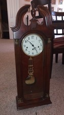 Large Howard Miller 620-178