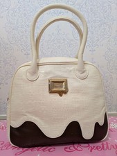 Angelic Pretty Woman Royal