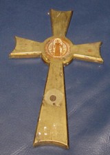 XIX secolo Antica croce San Benedetto da Norcia Ottone con medaglia incastonata